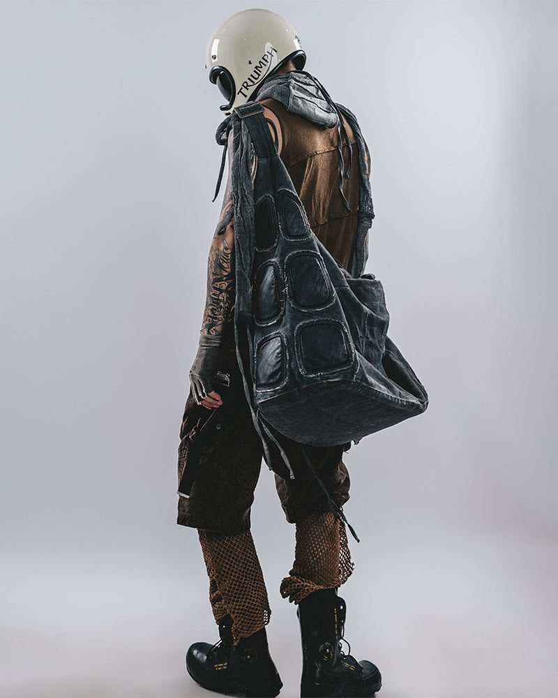 Zip-Pocket Panel Wasteland Shorts