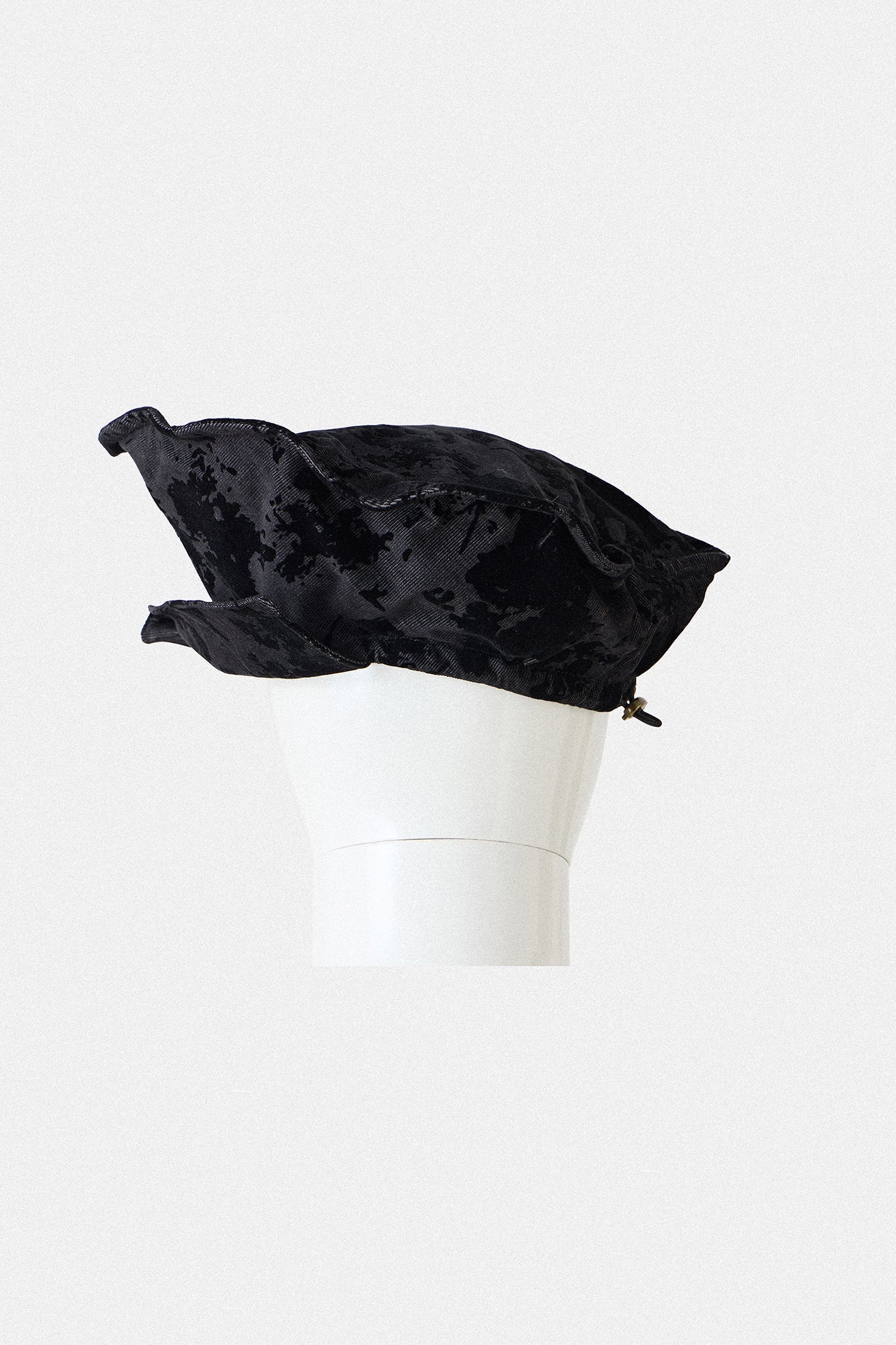 Jacquard Velvet Painter Hat