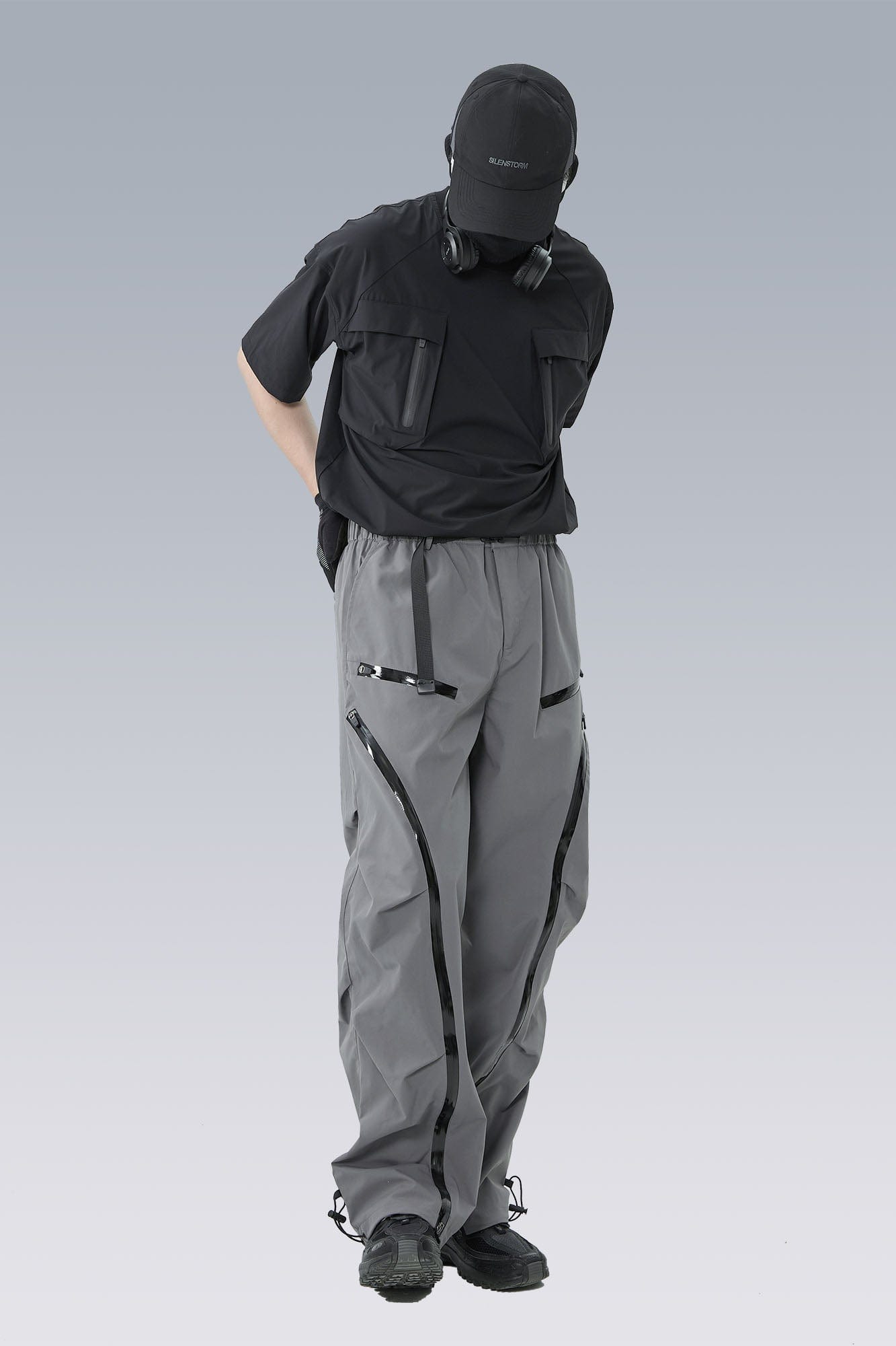 Arc-Zip Crinkled Water-Repellent Utility Pants