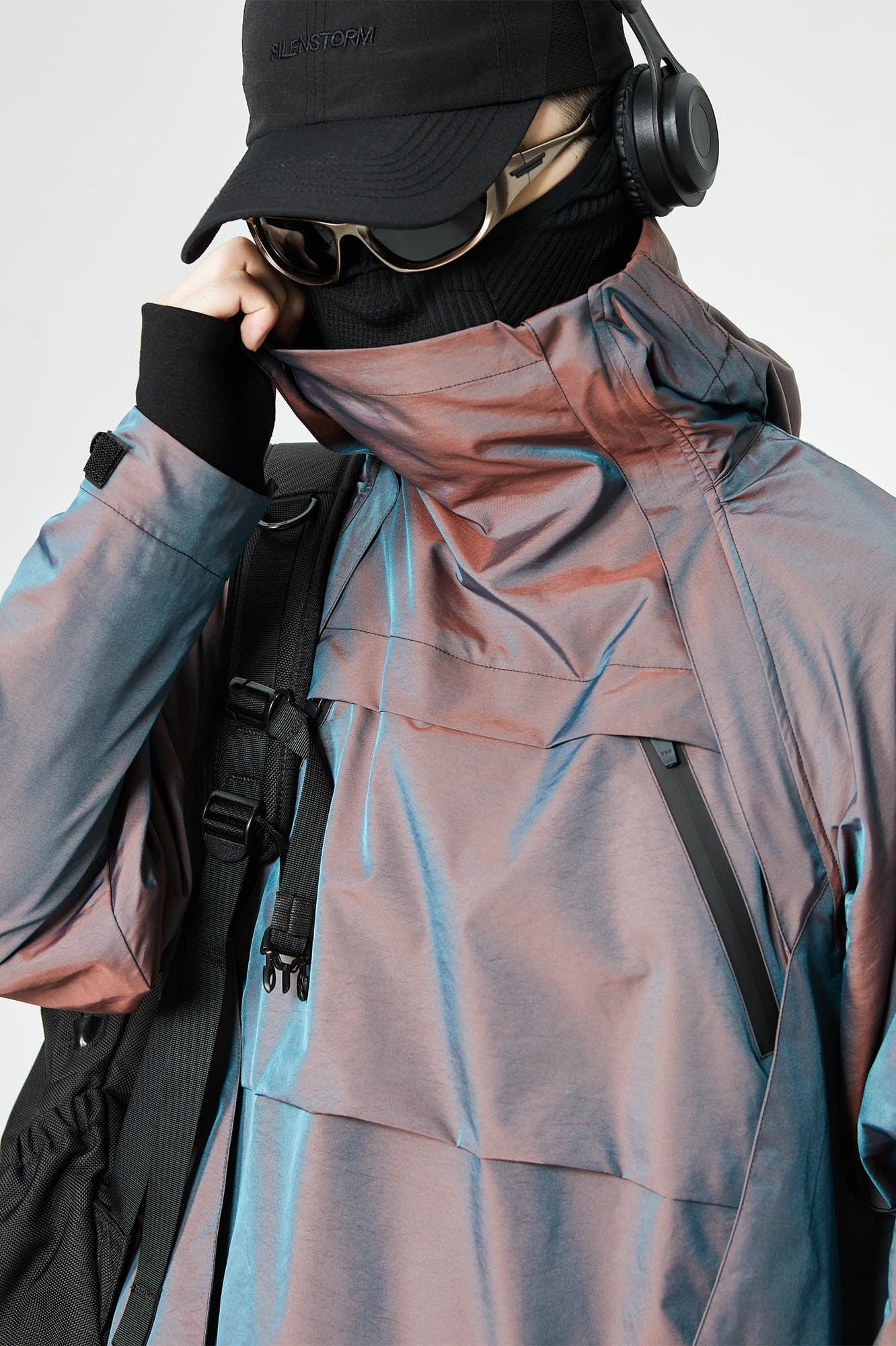 Gradient Hooded Pullover Windbreaker