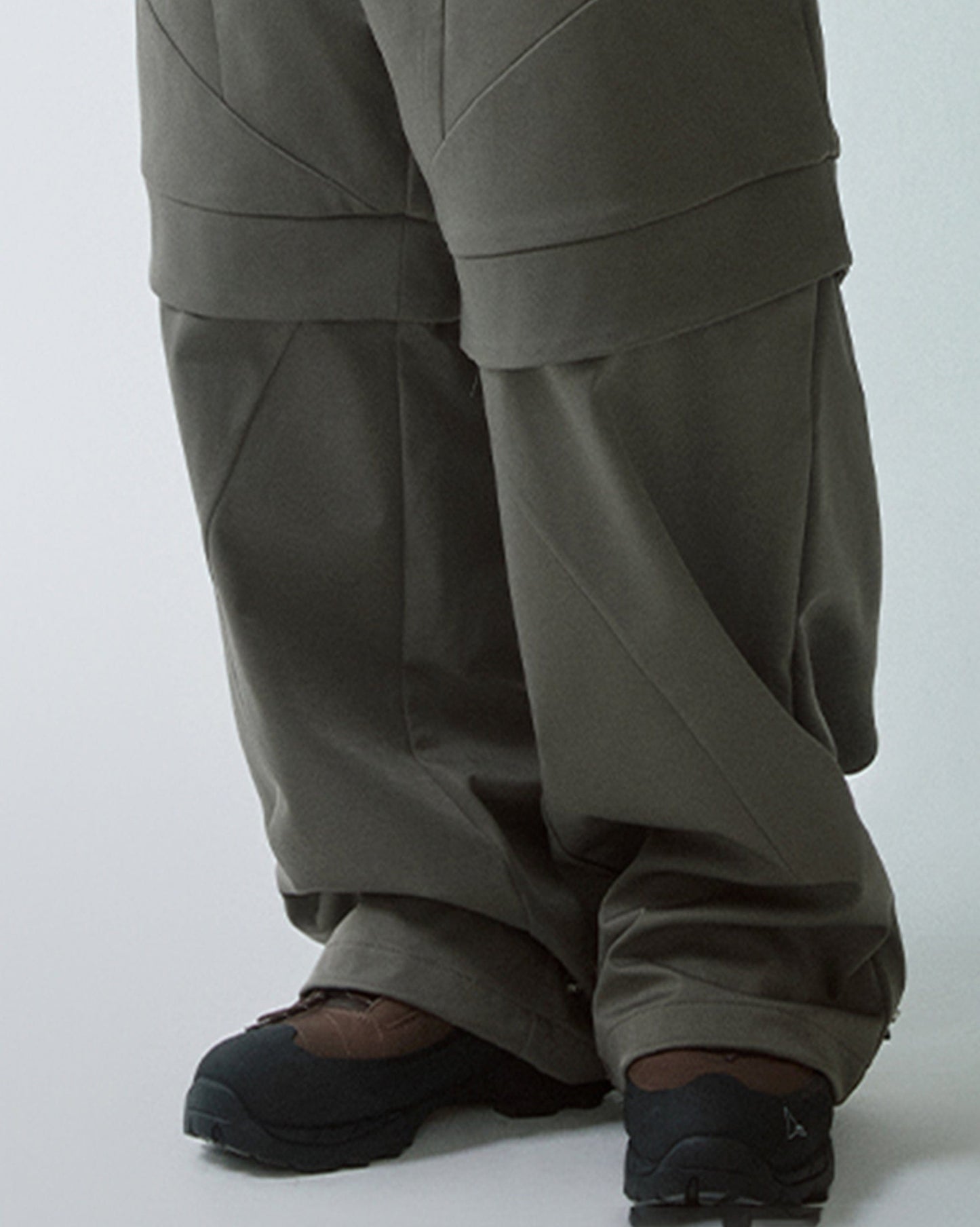 Modern Deconstructed Double-Knee Rivet Pants