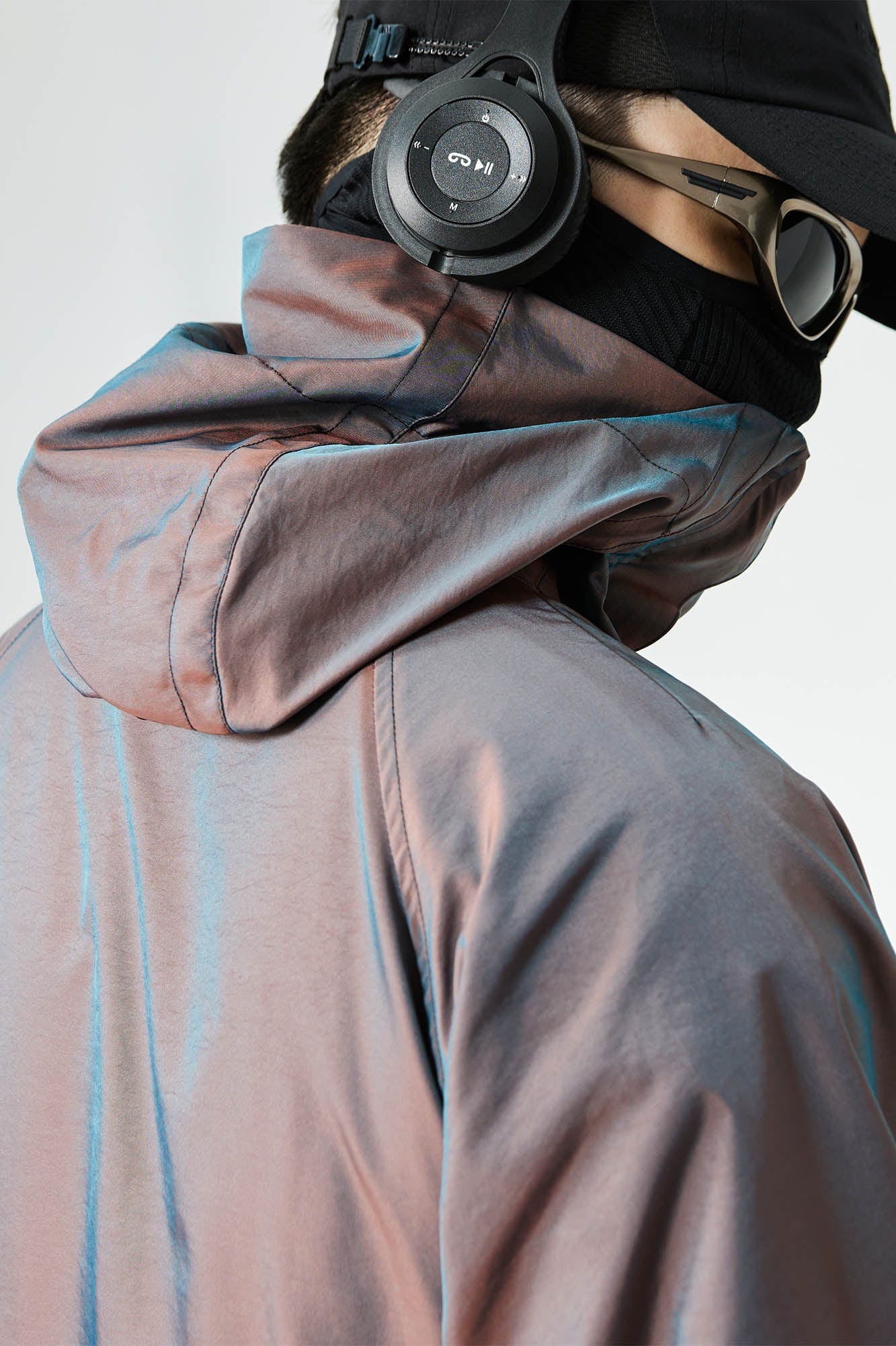 Gradient Hooded Pullover Windbreaker