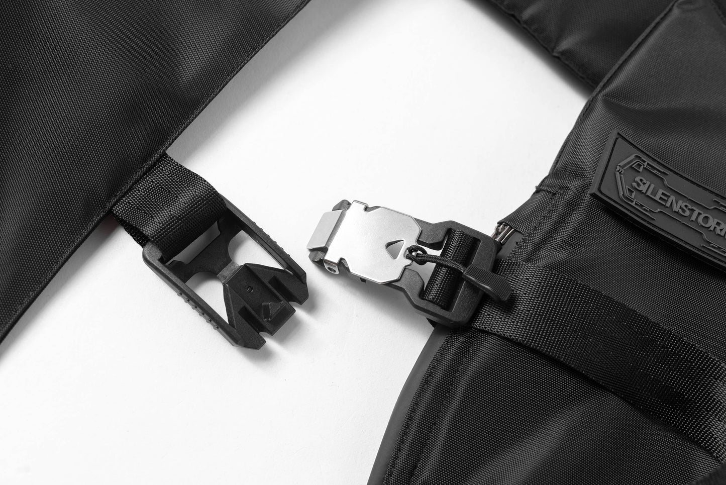Asymmetrical Multi-Pocket Tactical Vest