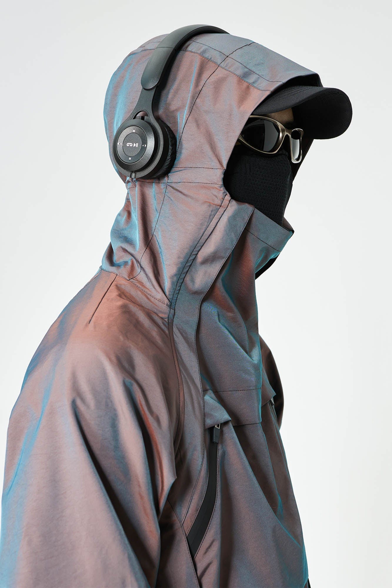 Gradient Hooded Pullover Windbreaker