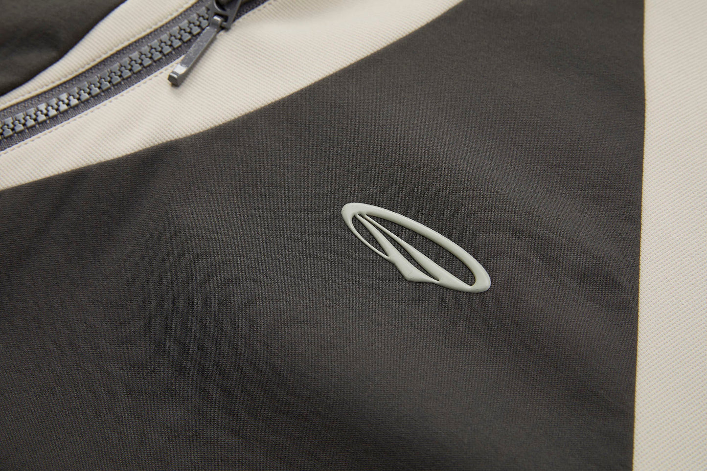 Contrast Diagonal Half Zip Oversized Windbreaker