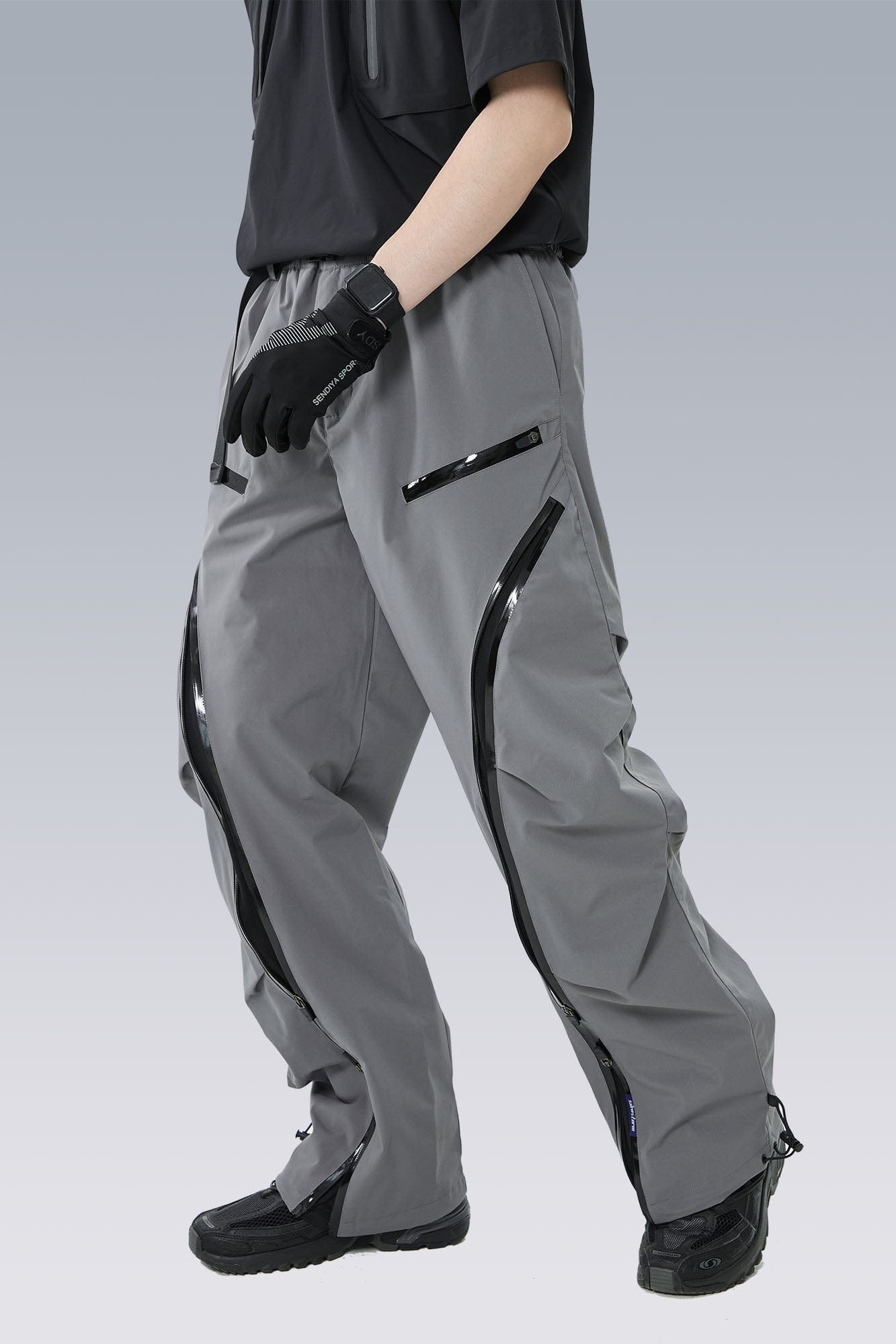 Arc-Zip Crinkled Water-Repellent Utility Pants