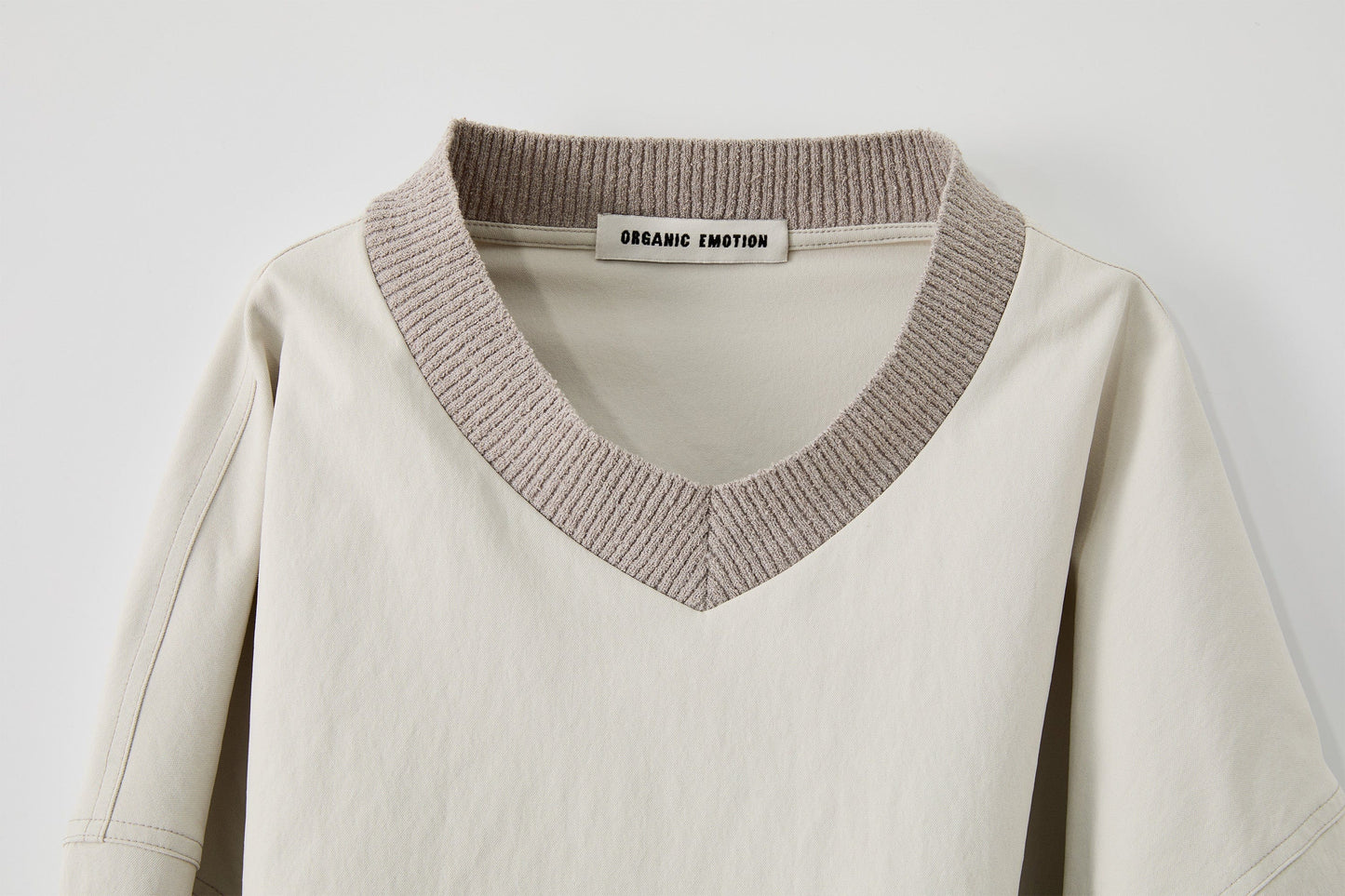 Water-Repellent Embroidered Drawstring Sweatshirt