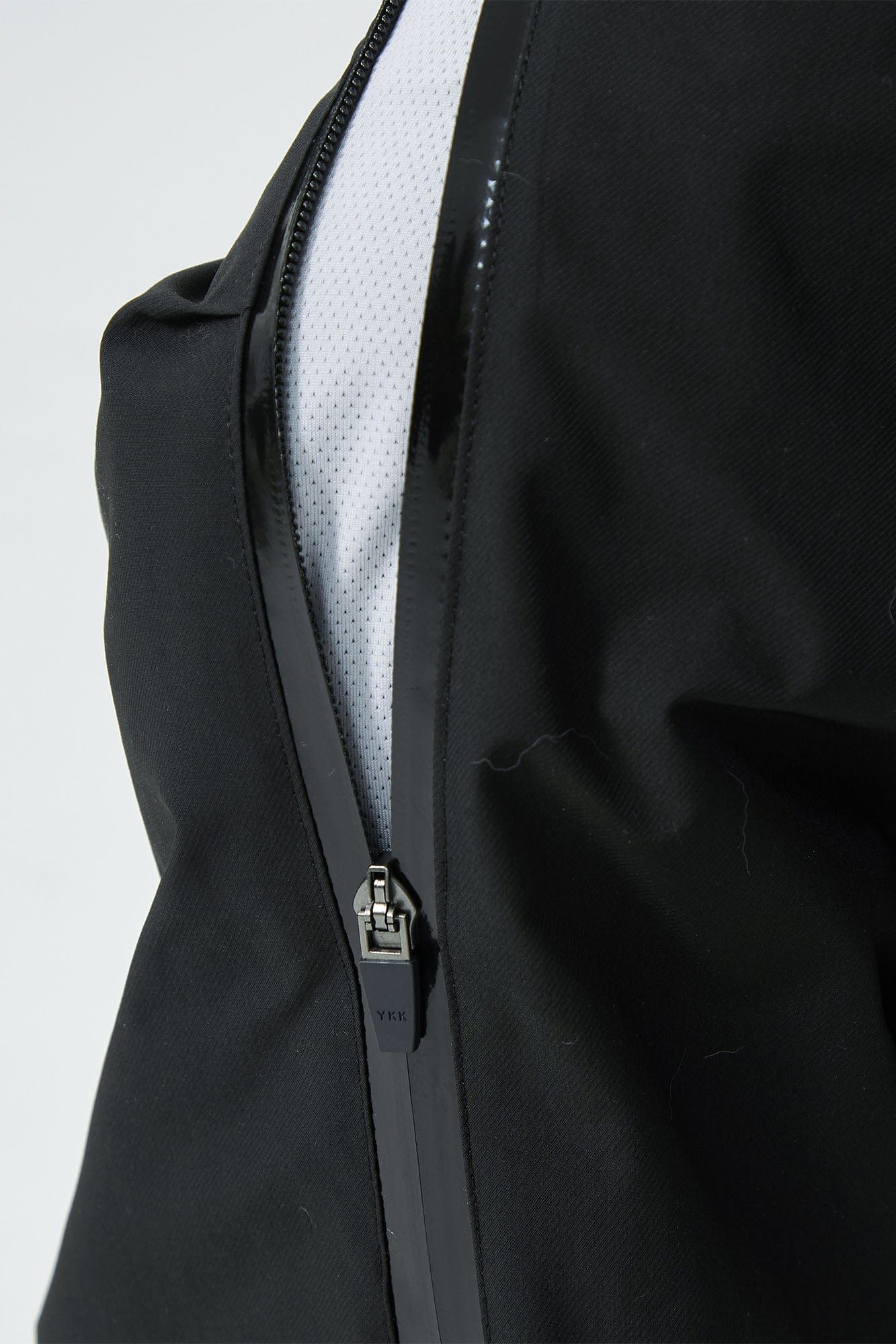 Arc-Zip Crinkled Water-Repellent Utility Pants