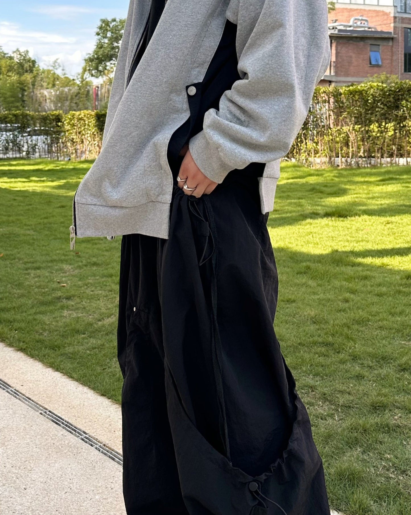 The Scar Six-Pocket Draw-String Rivet Pants