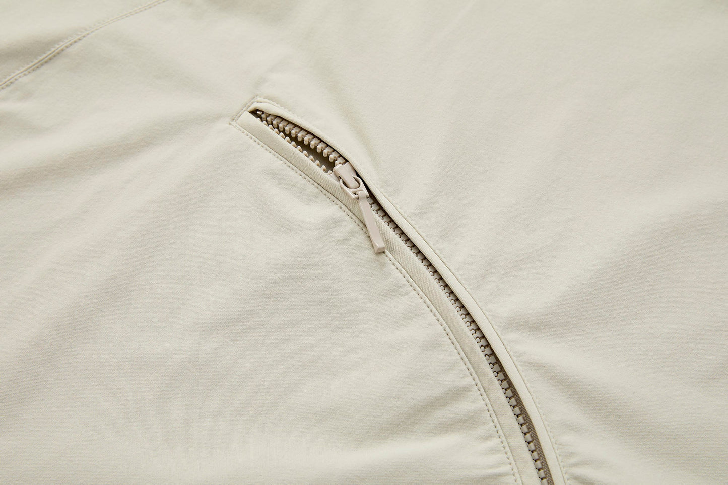 Contrast Diagonal Half Zip Oversized Windbreaker