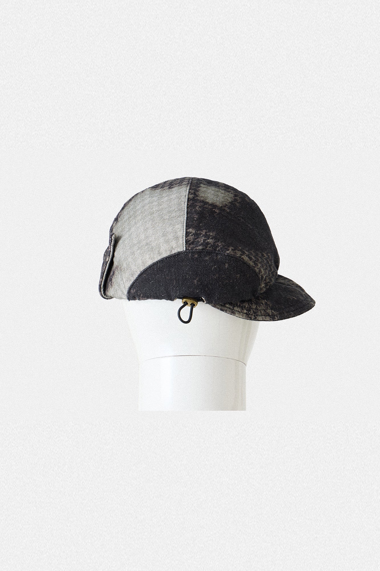 Deconstructed Houndstooth Newsboy Cap