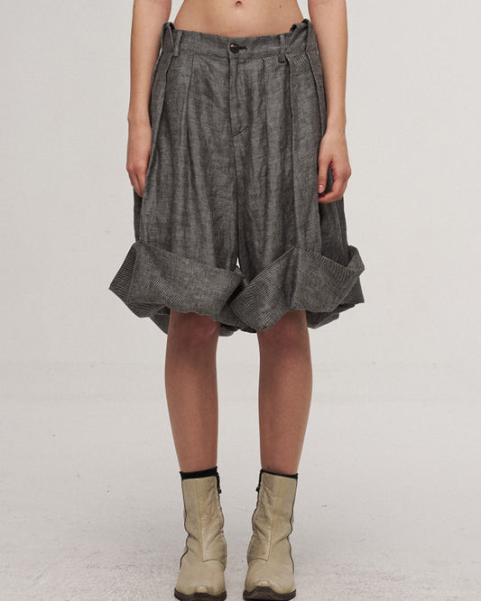 Crinkled Fold-Hem Pleated Linen Shorts