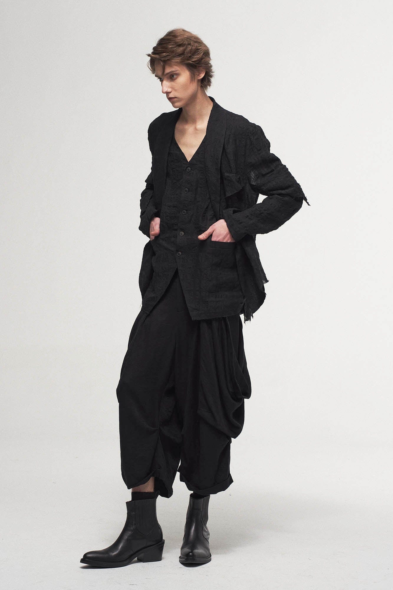 Balloon Pleated Slouchy Shorts