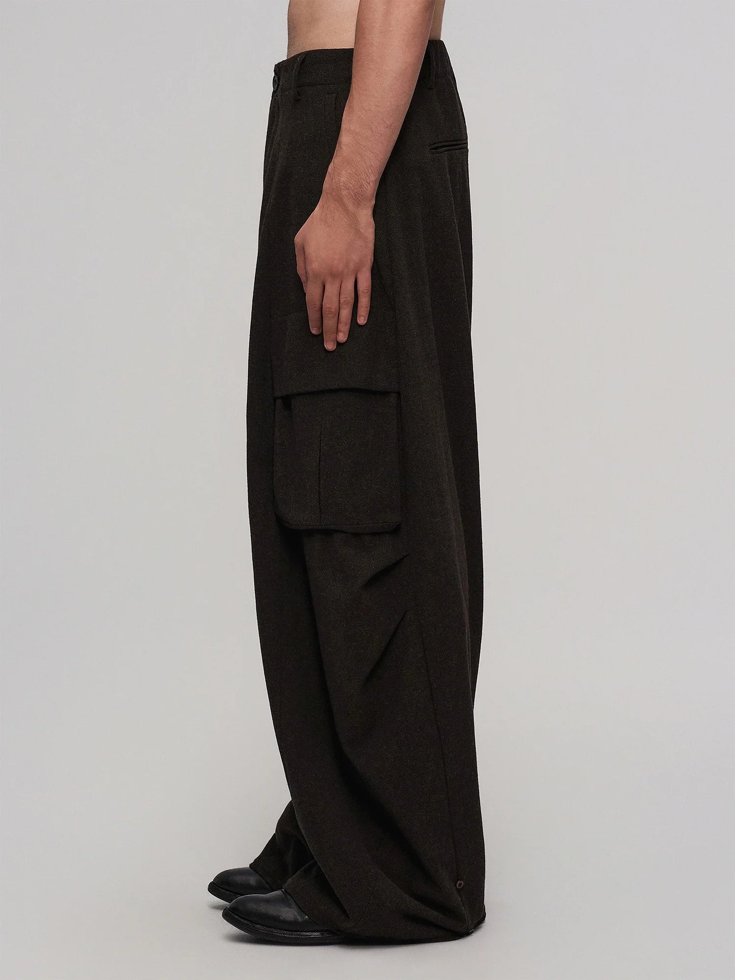 Minimal Wool-Blend Big-Pocket Wide-Leg Pants