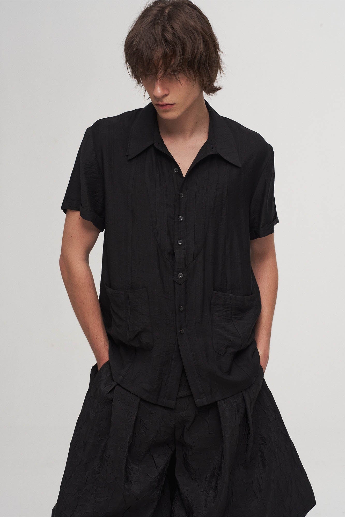 Stripe Crinkled Spliced Layered Collar T-Shirt Black