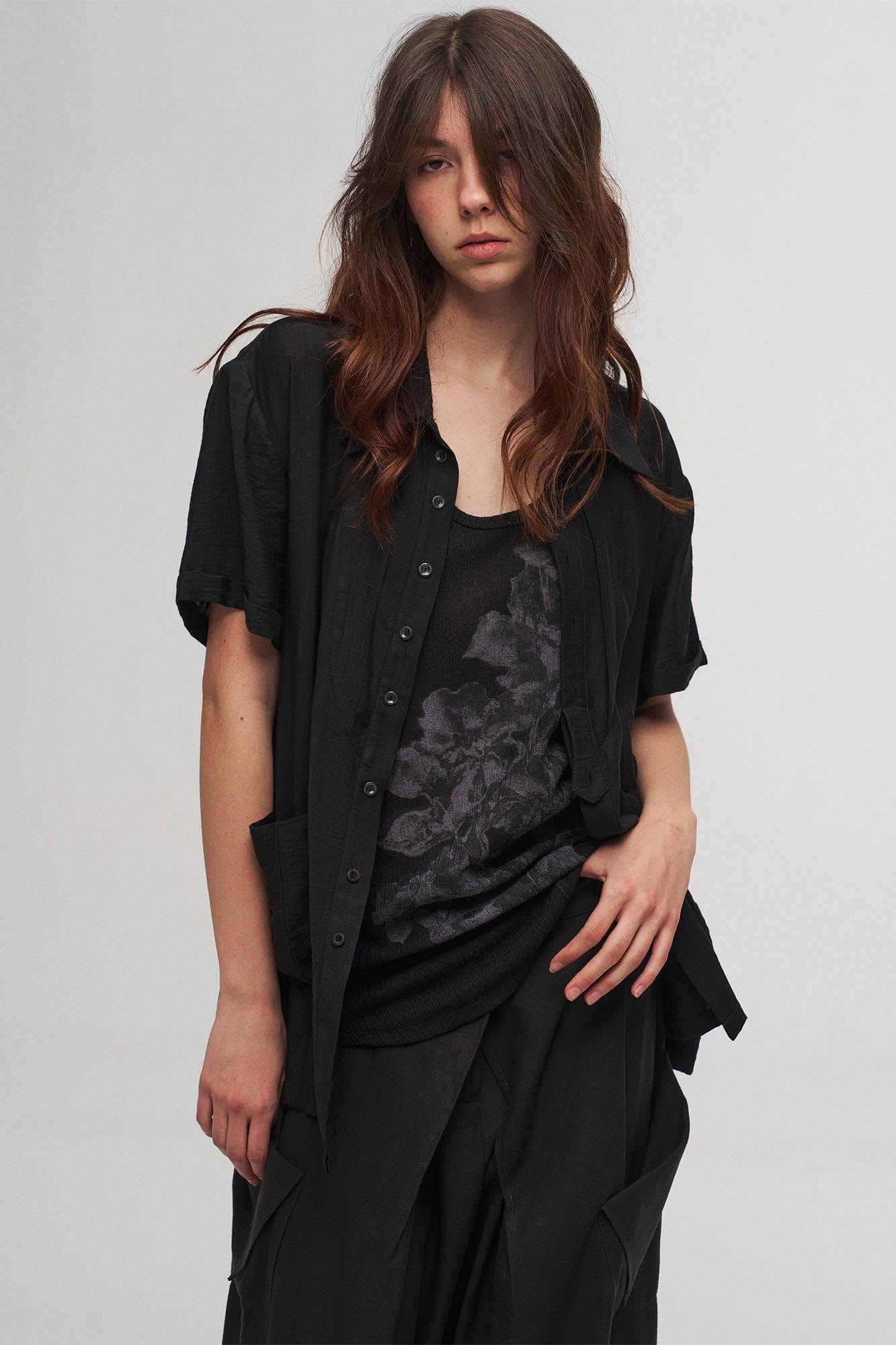 Stripe Crinkled Spliced Layered Collar T-Shirt Black