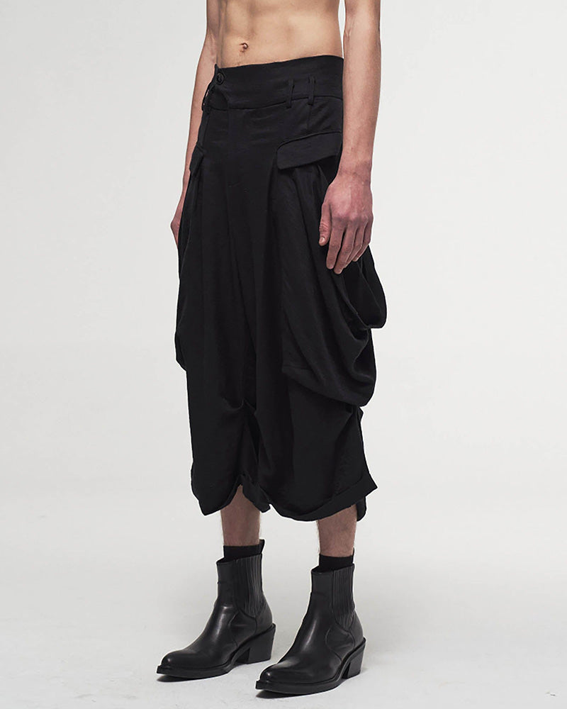 Balloon Pleated Slouchy Shorts