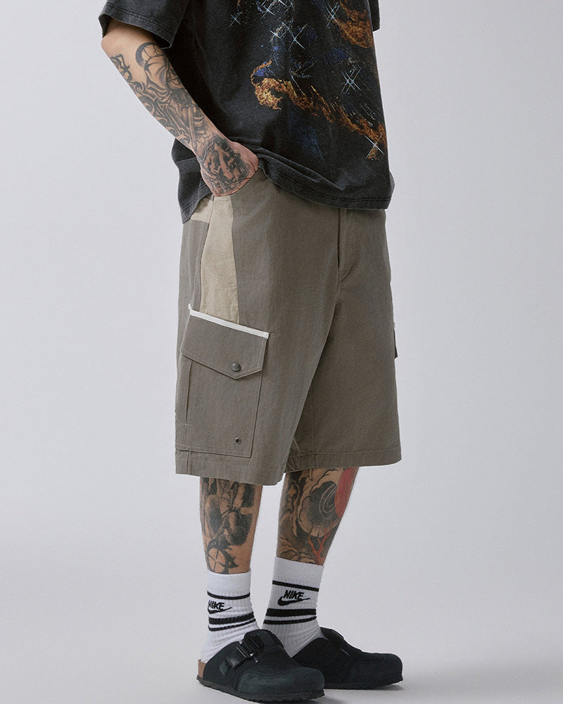 Tonal Panel Cargo Shorts