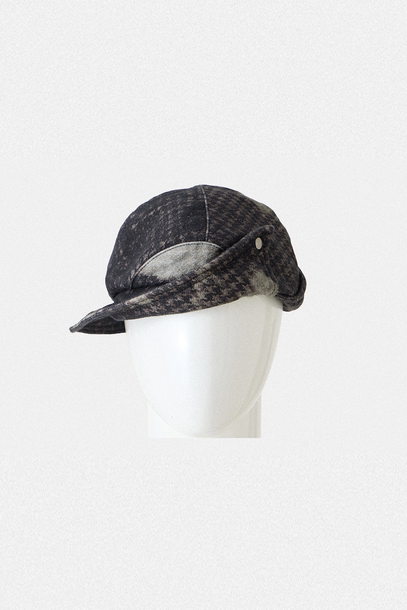 Deconstructed Houndstooth Newsboy Cap