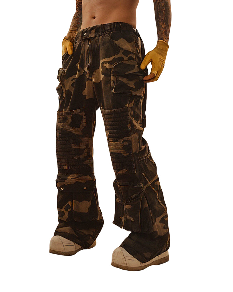 Wasteland Camo Multi-Pocket Cargo Pants