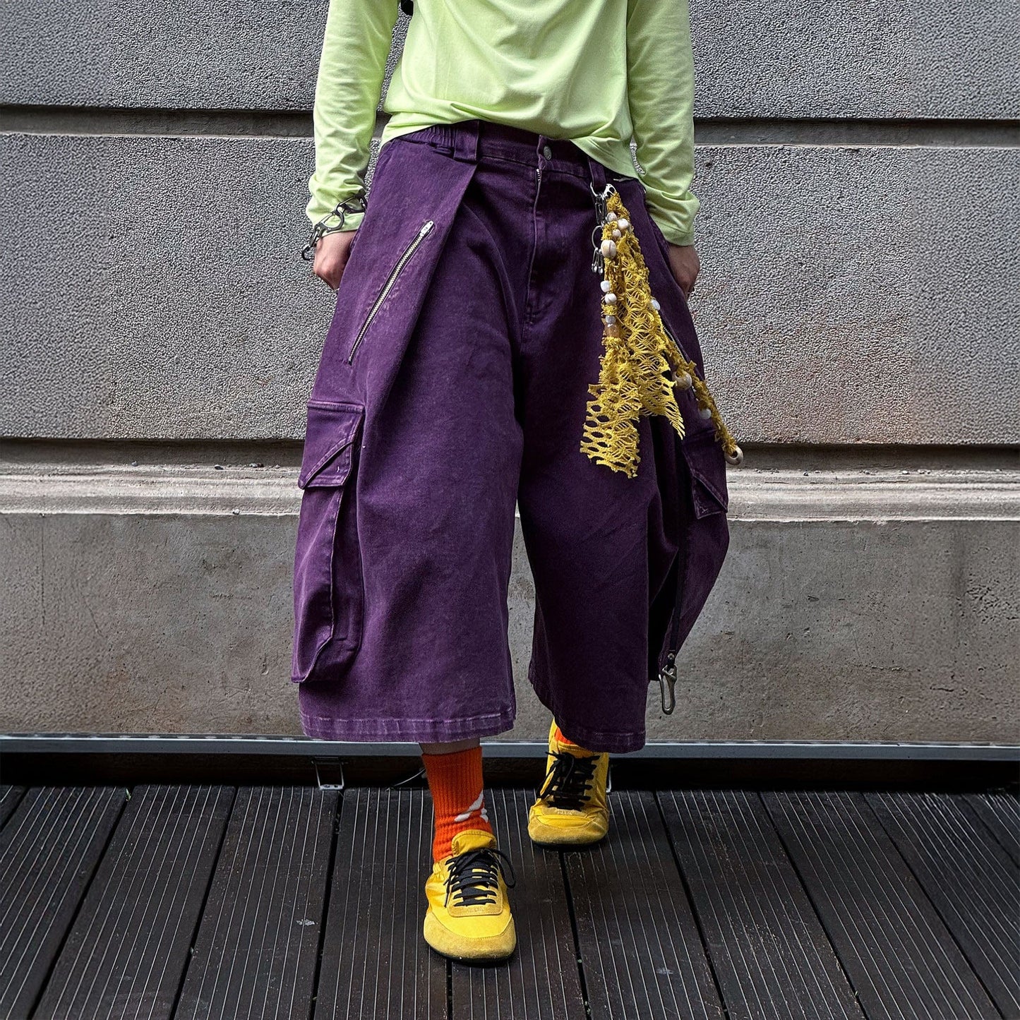 Detachable Scarf Washed Multi-Pocket Wide-Leg Shorts Purple