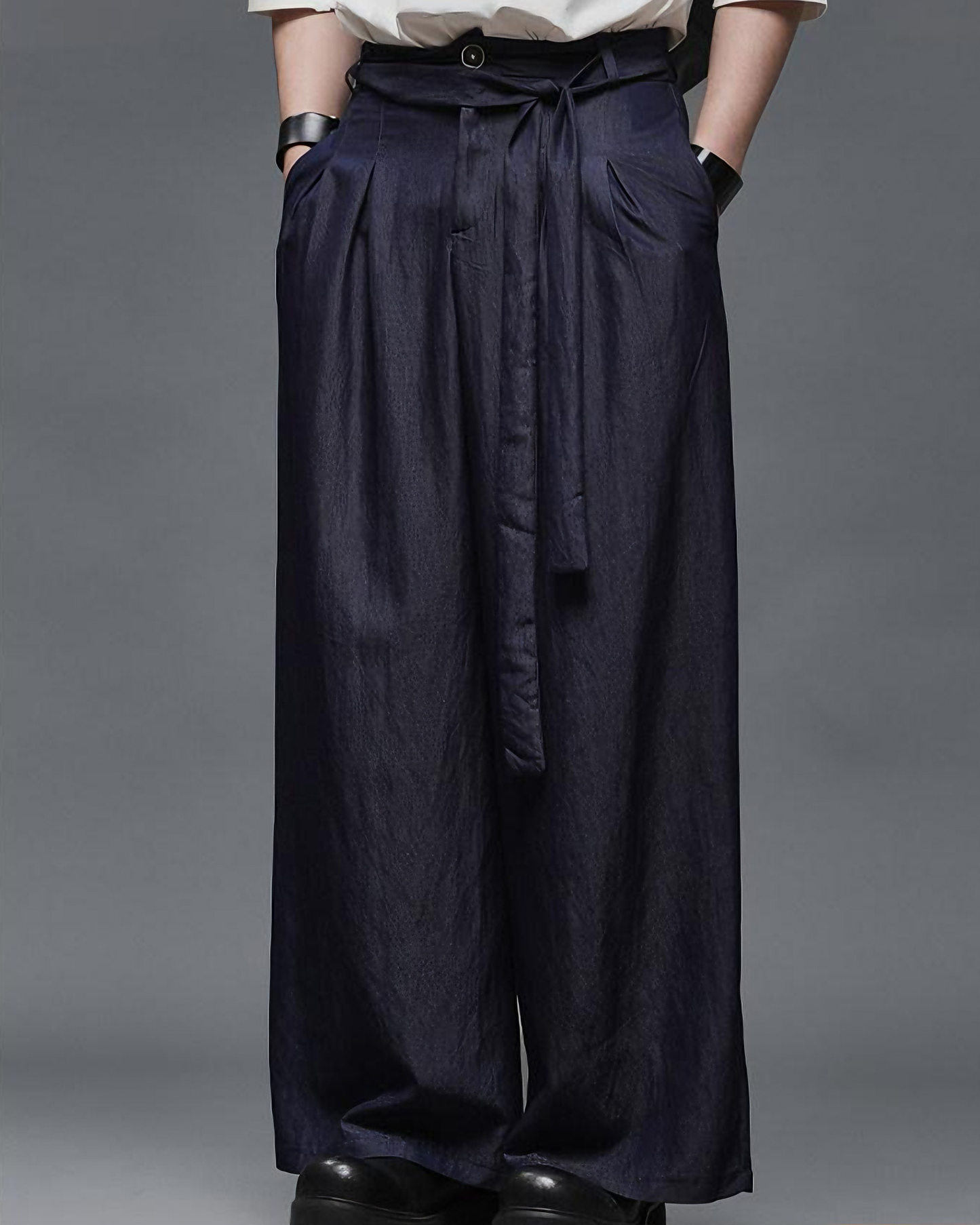 Minimalist Japanese Zen Wide-Leg Hakama Pants