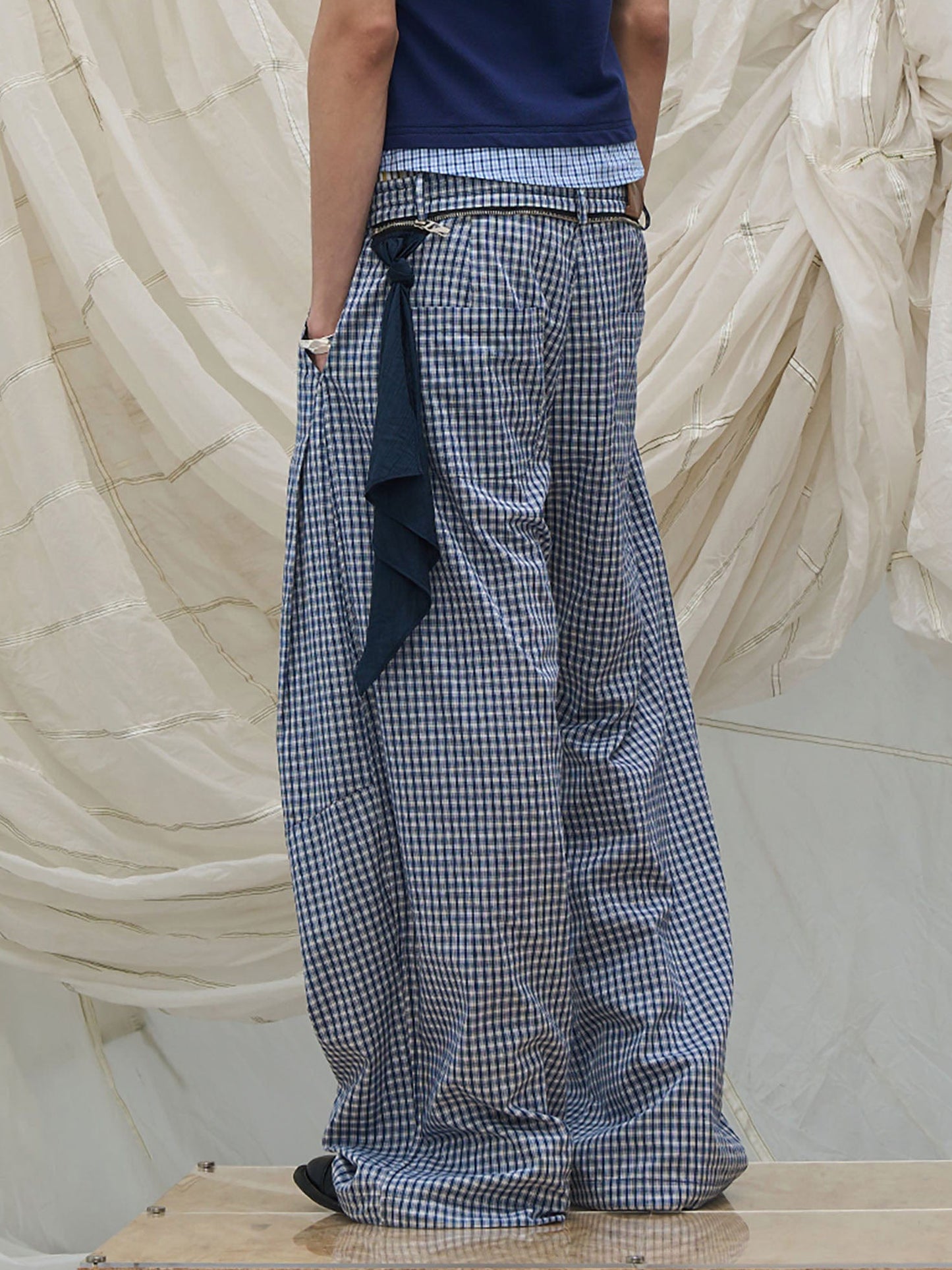Detachable Scarf Grid Pleated Pants