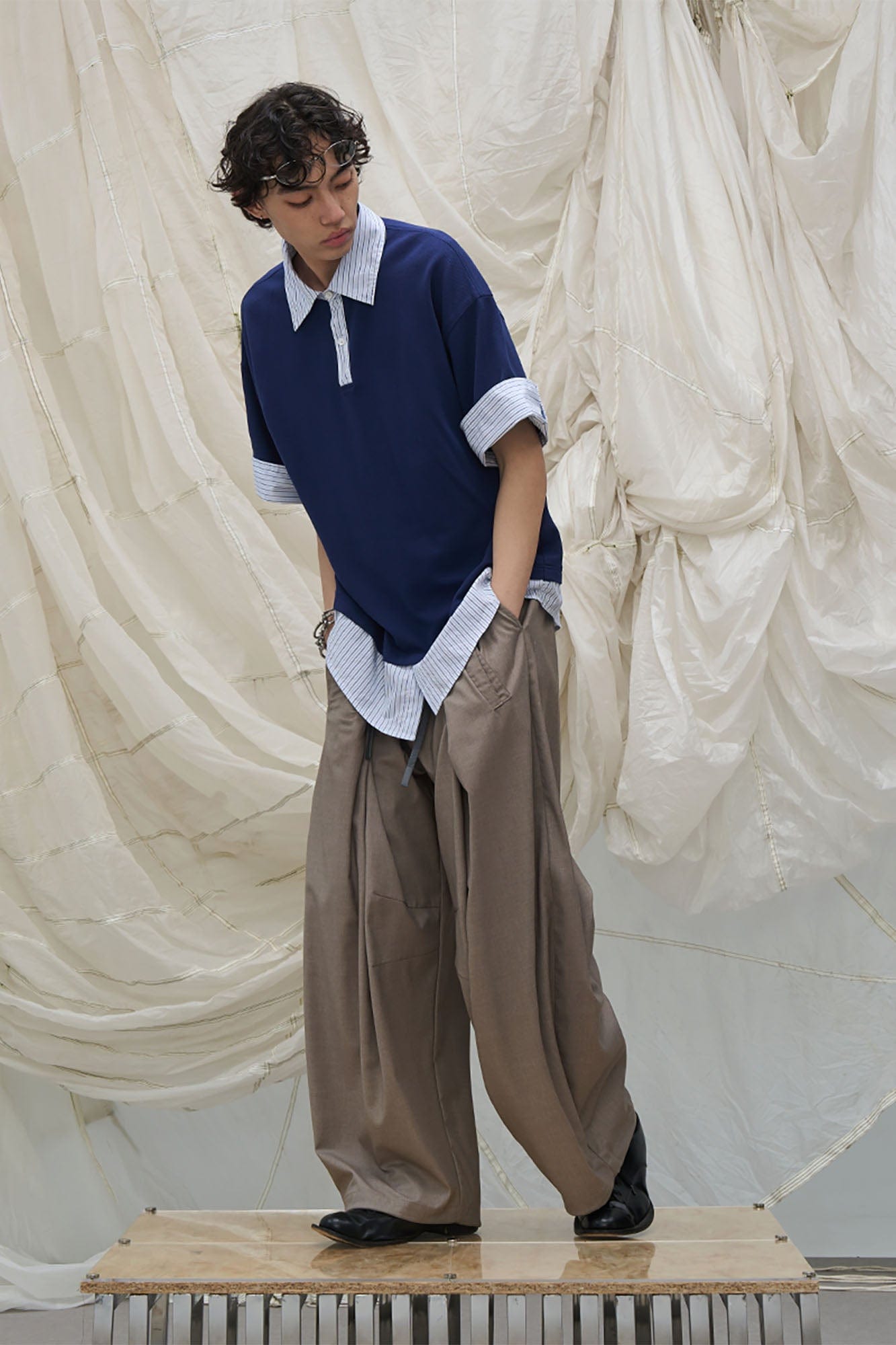 Pleated Drawstring Curved Wide-Leg Trousers