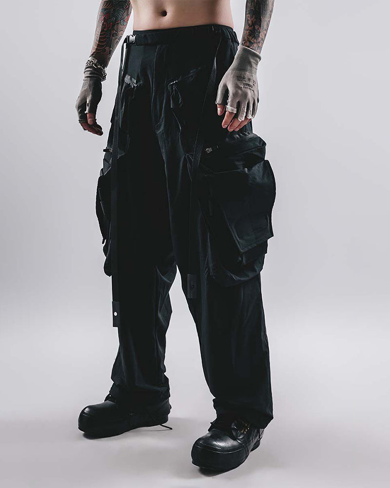 Dimensional Mega-Pocket Casual Pants