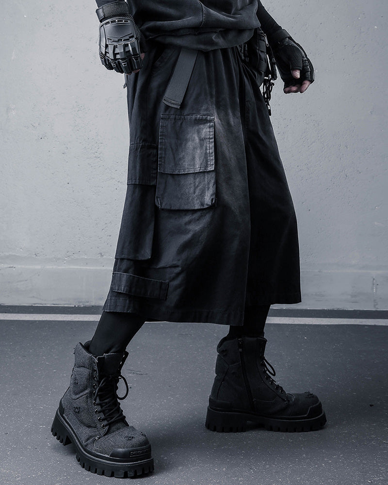 Techwear Distressed Wide-Leg Cargo Shorts