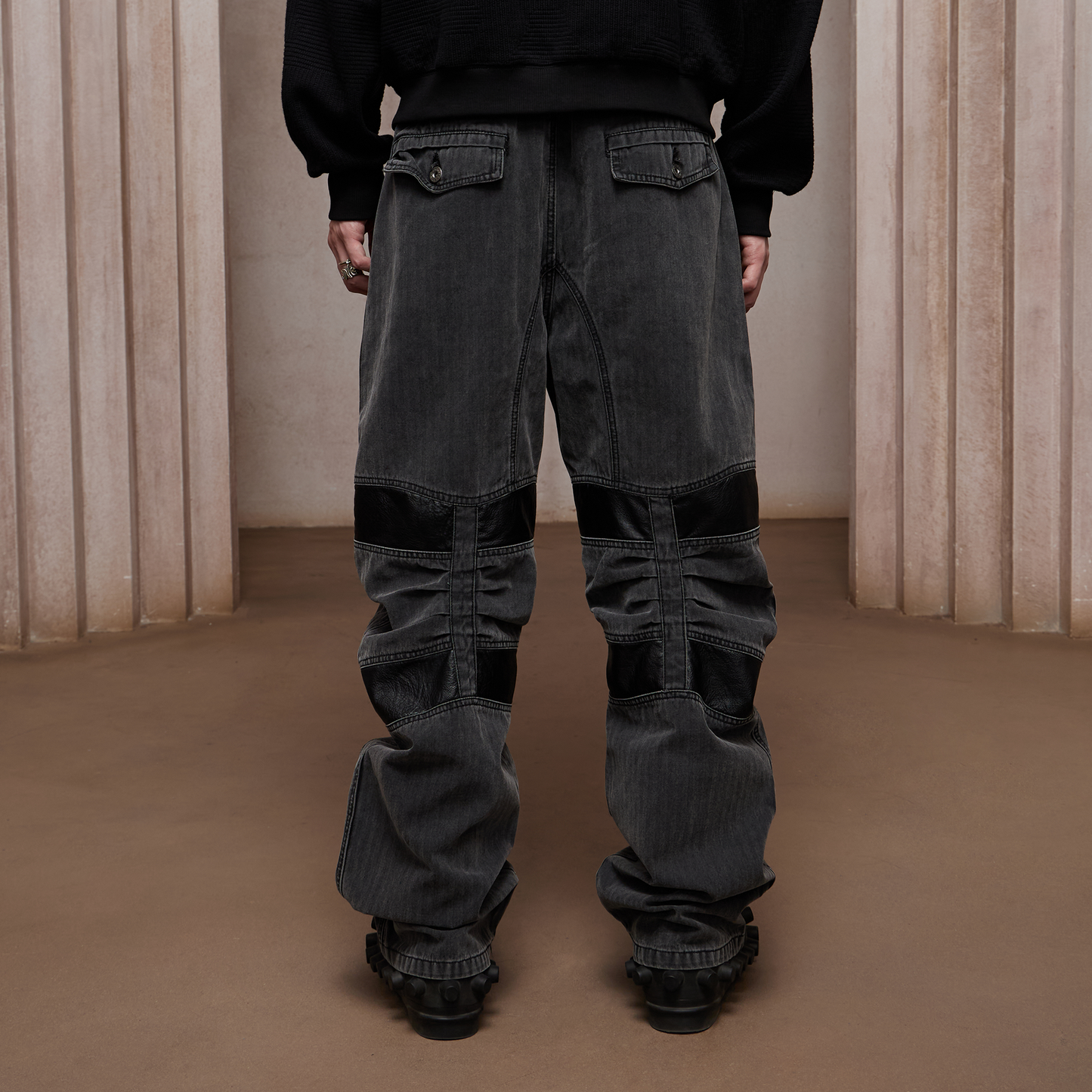 Washed Paneled Strap-Tacked Jeans