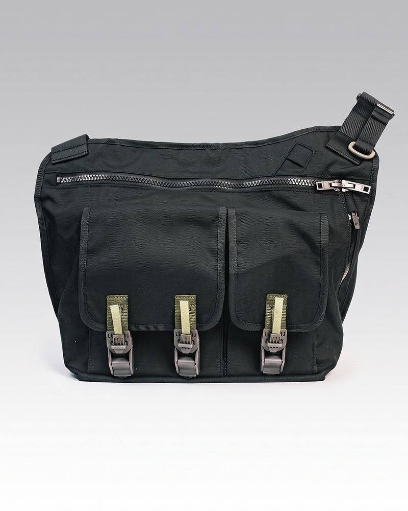 Water-Resistant Large-Capacity Techwear Messenger Bag