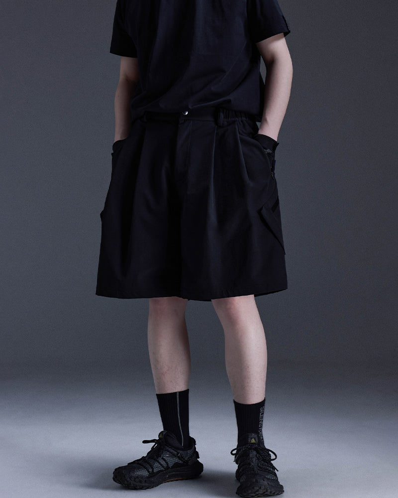 Seven-Pocket Circumferential Tactical Cargo Shorts