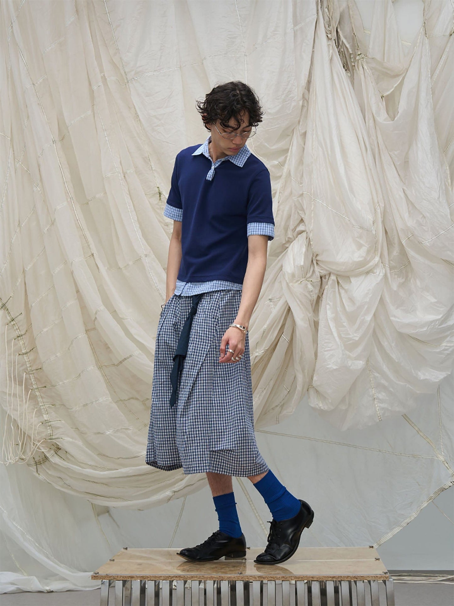 Detachable Scarf Grid Pleated Shorts