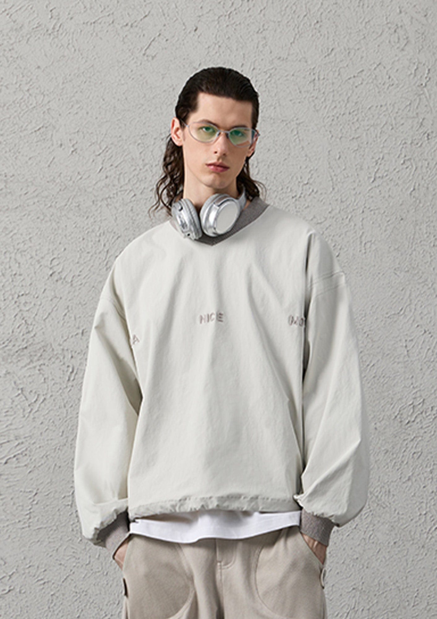 Water-Repellent Embroidered Drawstring Sweatshirt