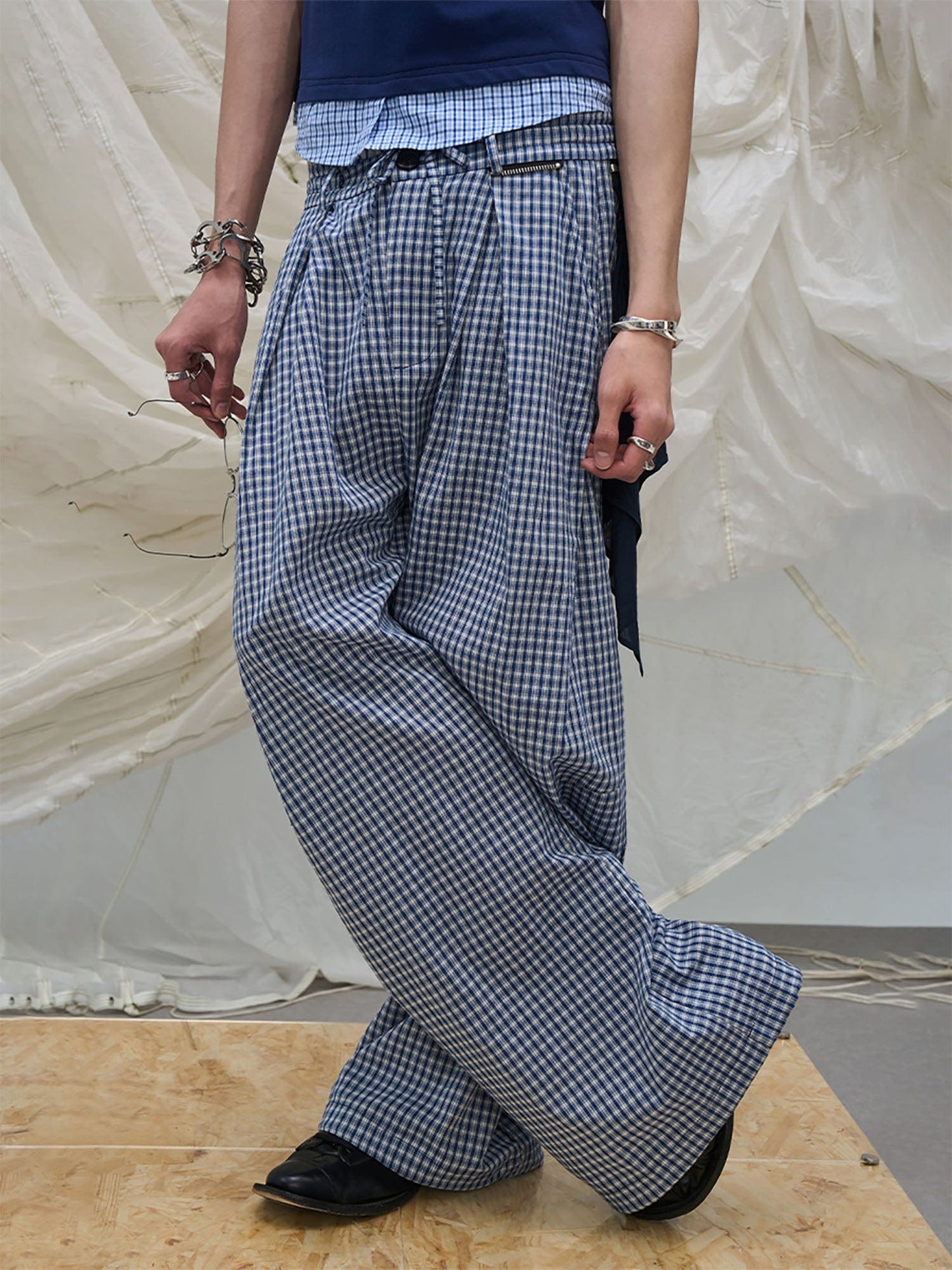 Detachable Scarf Grid Pleated Pants