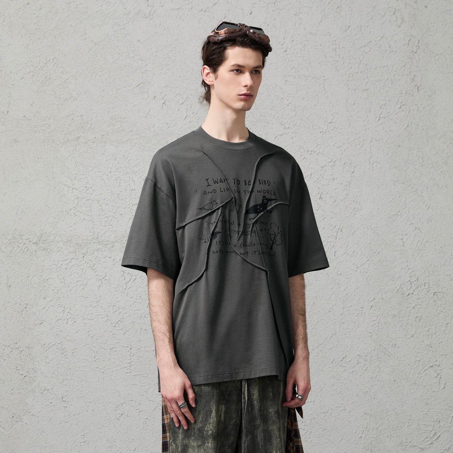 Asymmetrical Pleated Script Graphic T-Shirt