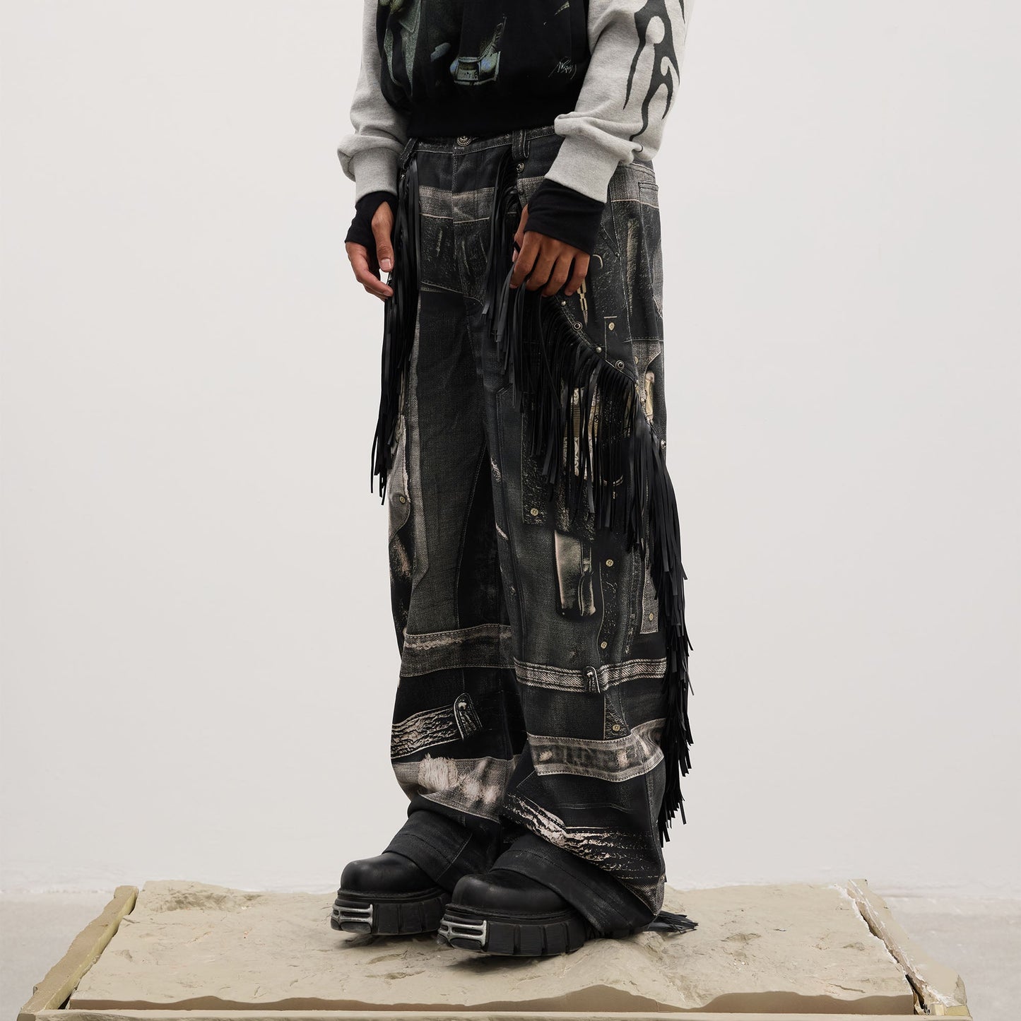 Fringe Full-Print Baggy Jeans