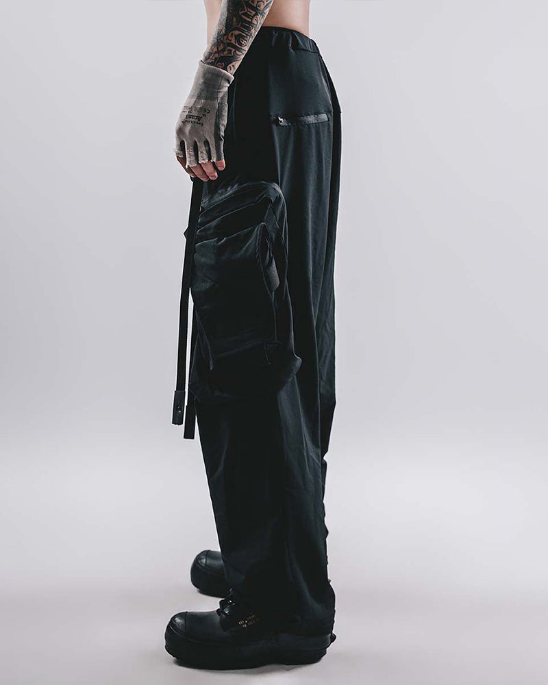 Dimensional Mega-Pocket Casual Pants