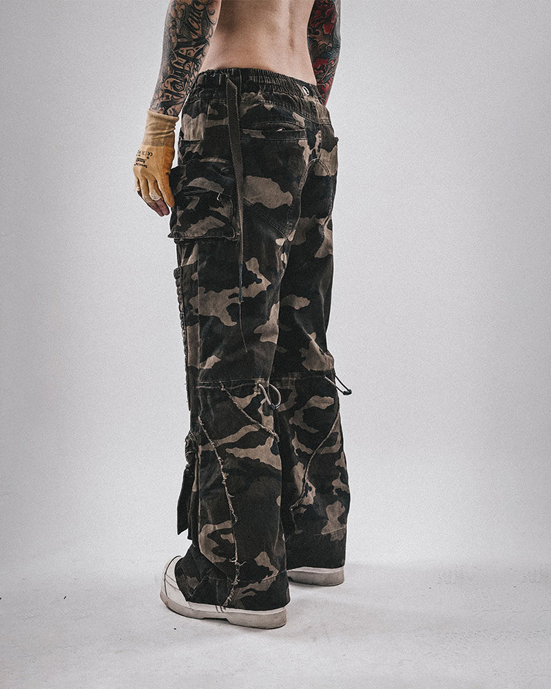 Wasteland Camo Multi-Pocket Cargo Pants