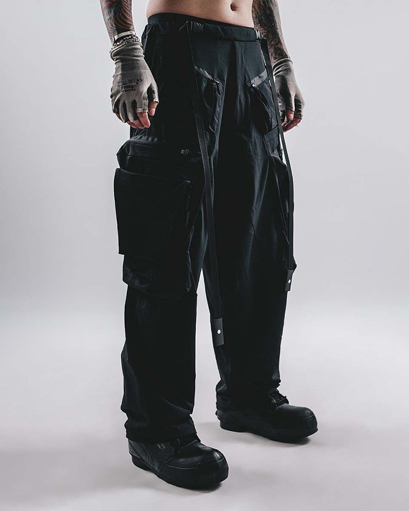 Dimensional Mega-Pocket Casual Pants