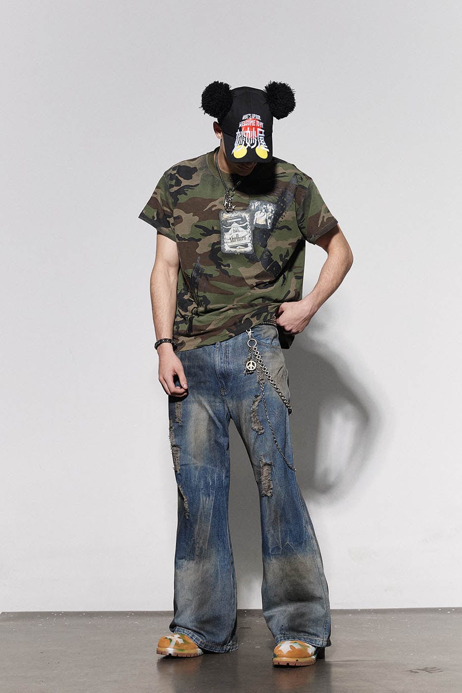 Distressed Dusty Flared Jeans