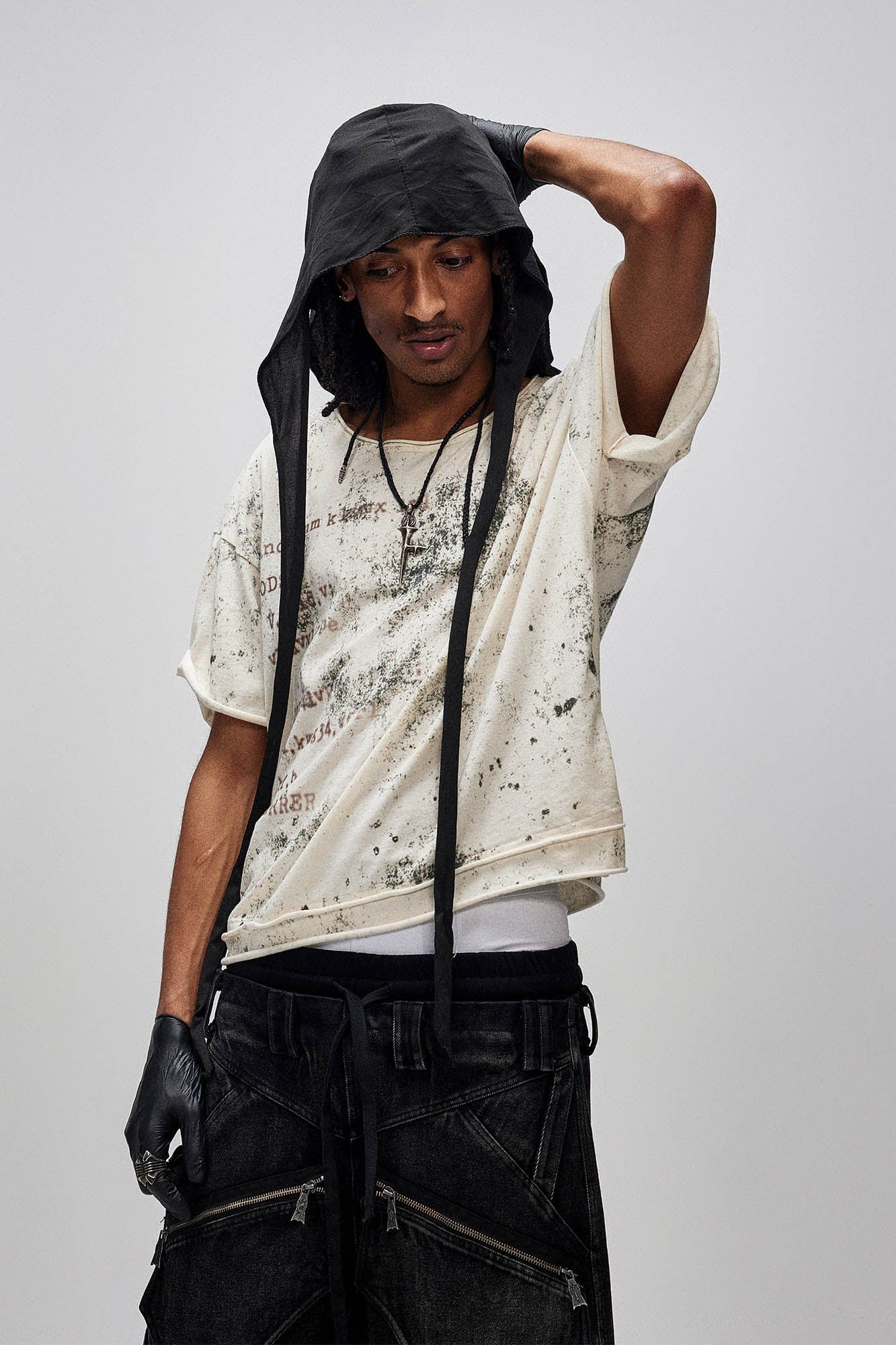 Grunge Brush-Stained Raw Hem T-Shirt