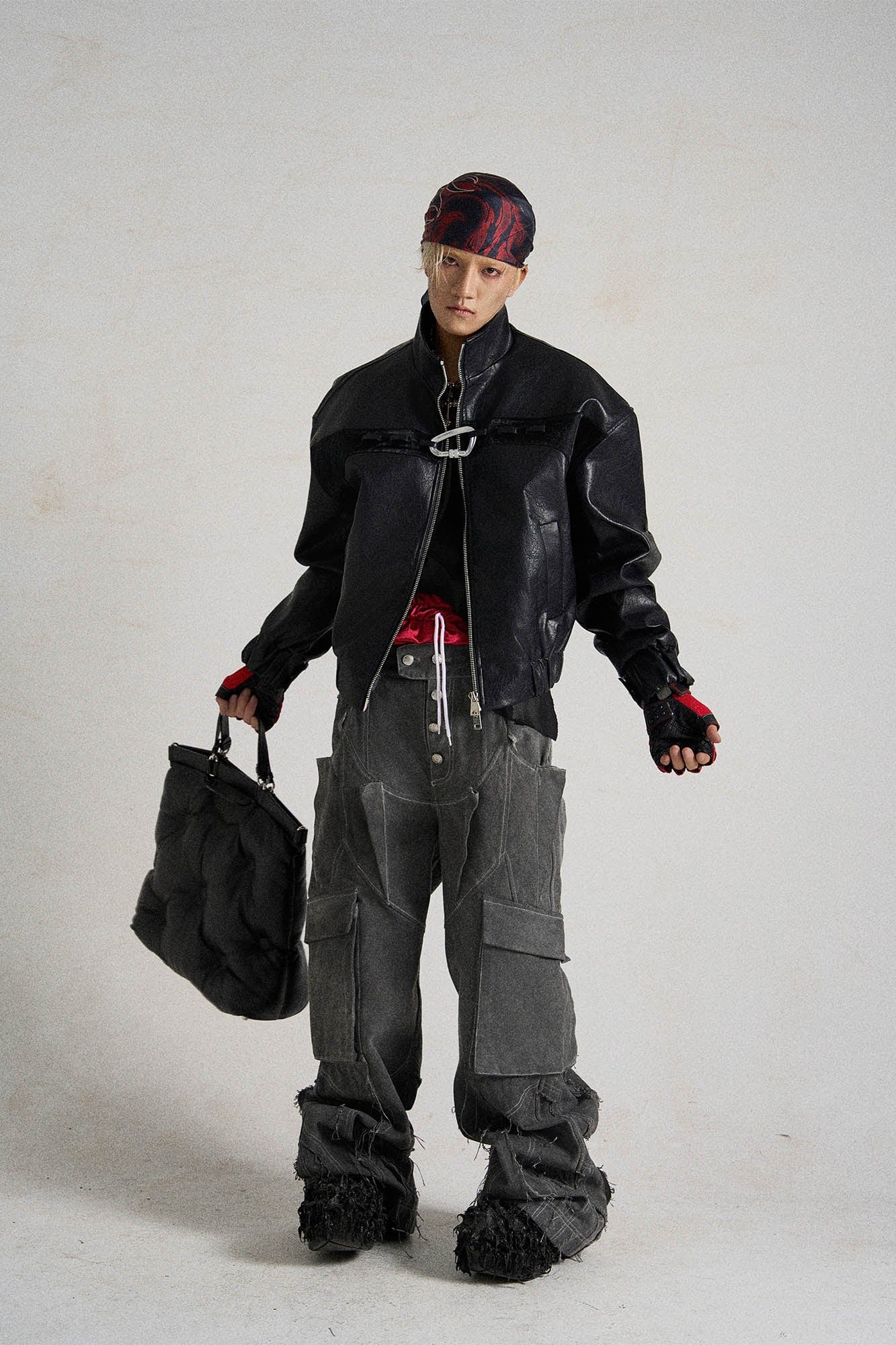 Deconstructed Multi-Pocket Frayed Cargo Pants