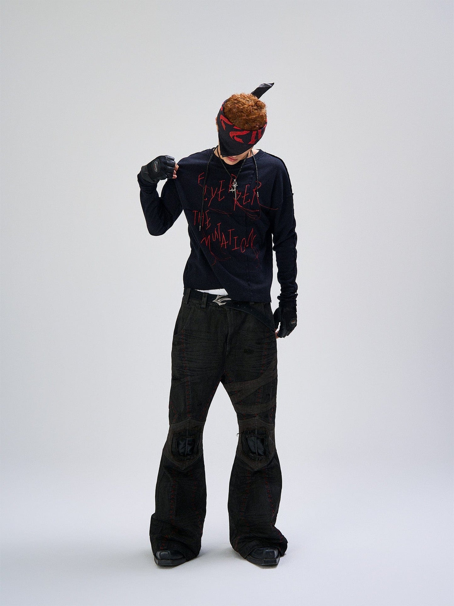 Cross-Panel Contrast Frayed Embroidered Long-Sleeve Tee