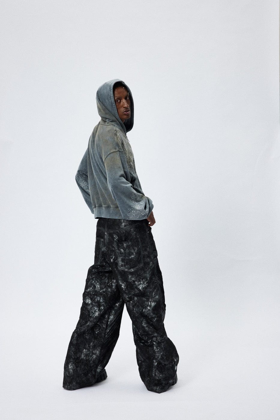 Diamond Distressed Zip-Up Hoodie