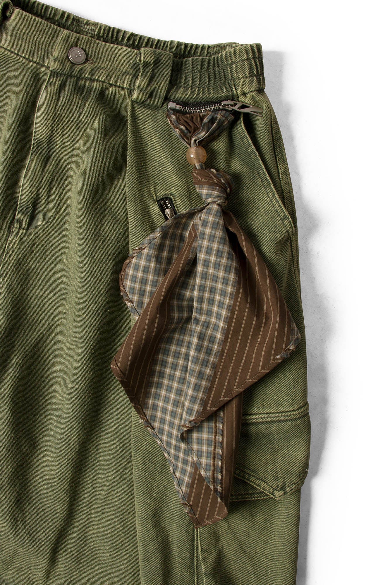 Detachable Scarf Washed Multi-Pocket Wide-Leg Shorts Green