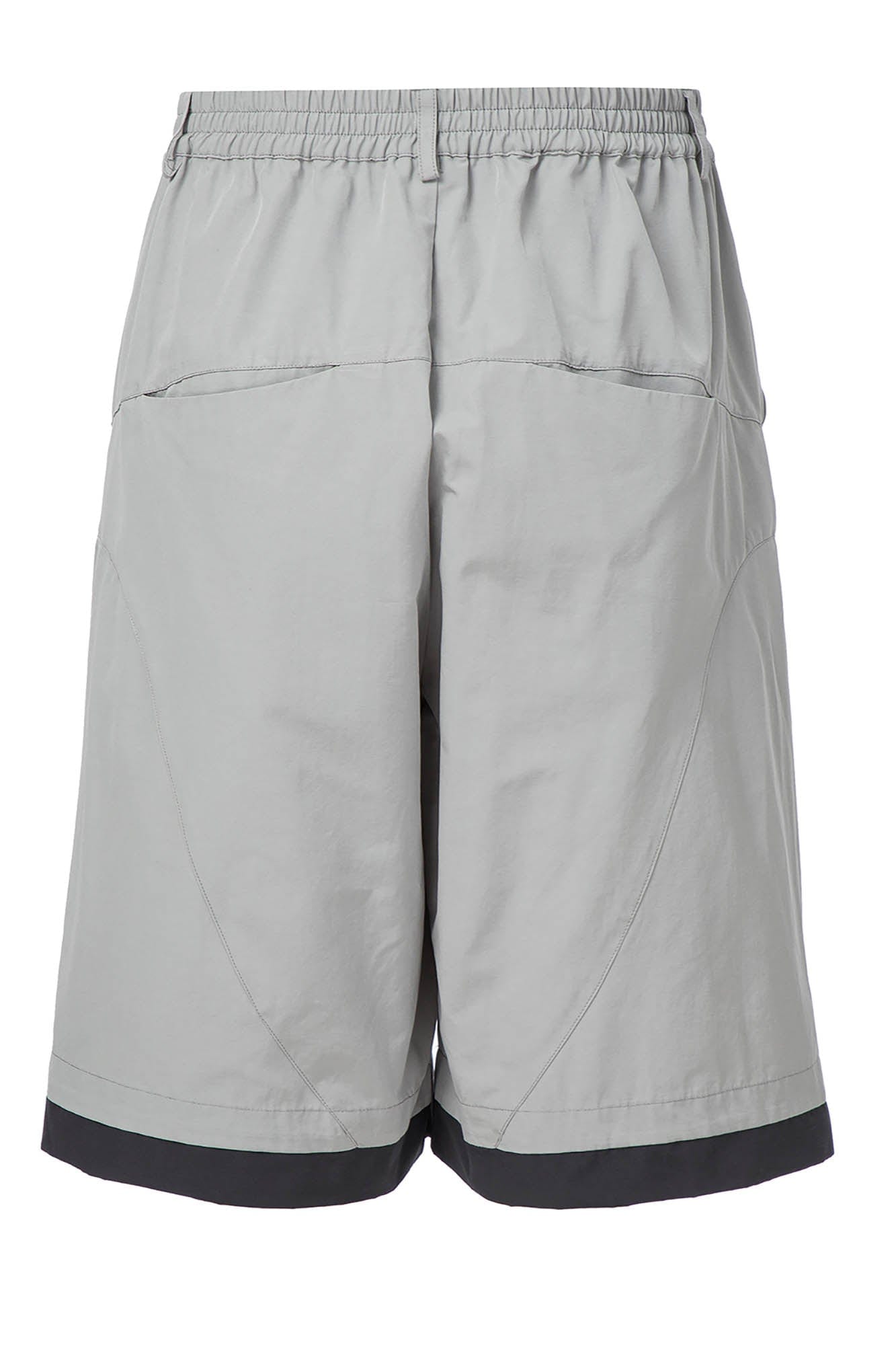 Contrast Panel Cut-Out Knee Shorts