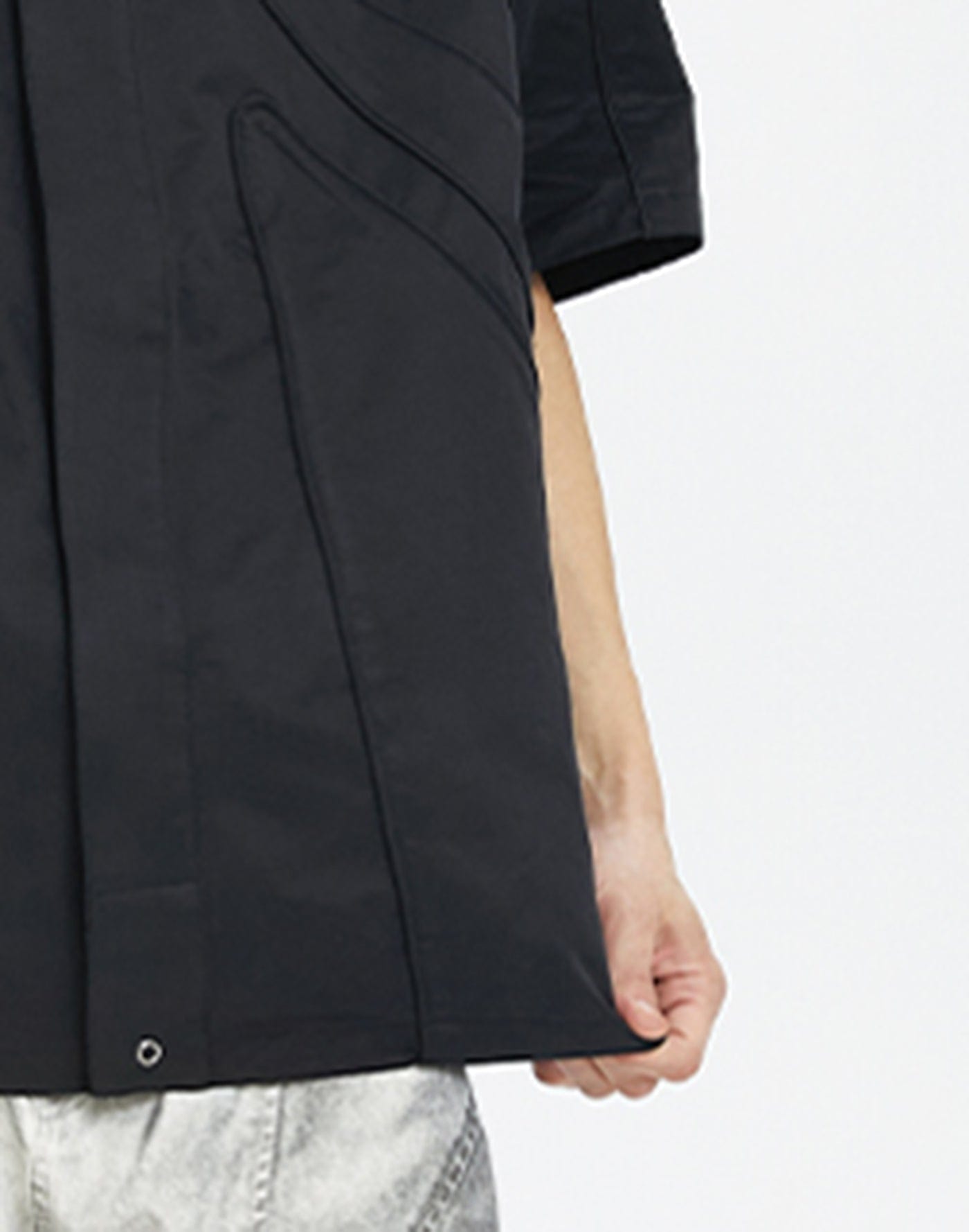 Spliced Metal Logo Half Shirt