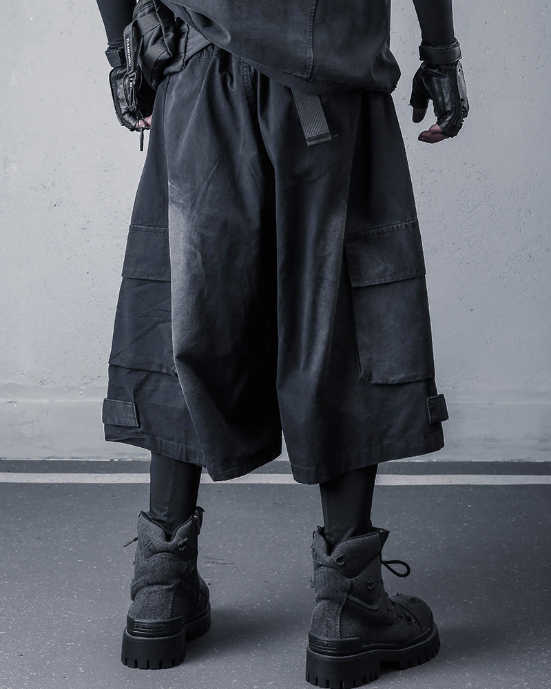 Techwear Distressed Wide-Leg Cargo Shorts